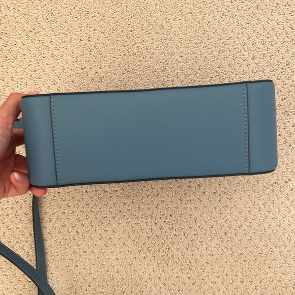 Kate Spade Purse - Picture 3 of 7